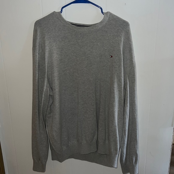 Grey Tommy Hilfiger Sweater. Great condition. - Picture 1 of 2